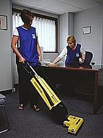 SERVICIOS DE LIMPIEZA Y ASEO 