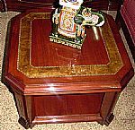 MESA LATERAL OCHAVADA