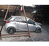 MAZDA 2 EN DESARME
