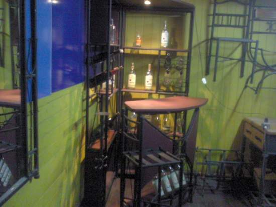 BAR EN FORMA DE L -www.mueblesetruscos.cl - MUEBLES ETRUSCOS, muebles